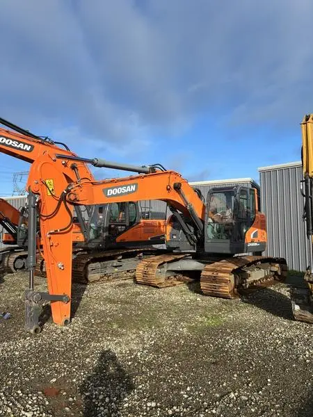 2021 Develon DX235LCR-5