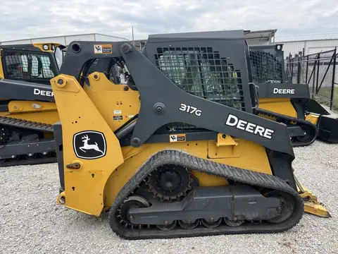 2023 John Deere 317G