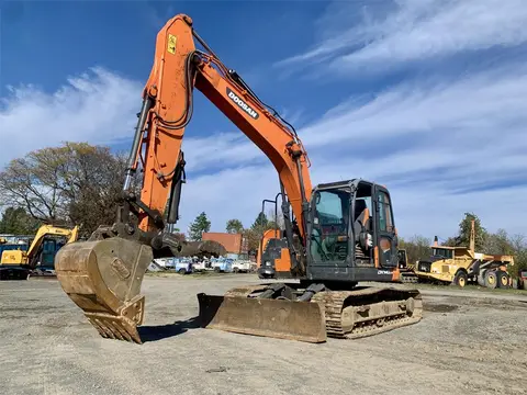 2017 Doosan DX140 LCR-5
