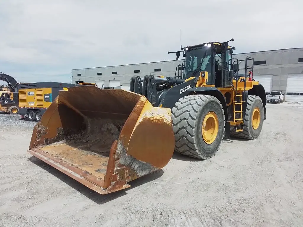 2023 John Deere 904P