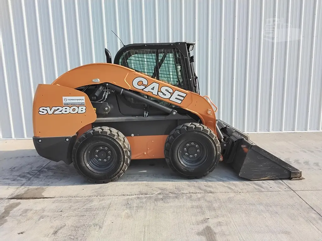 2025 Case SV280B