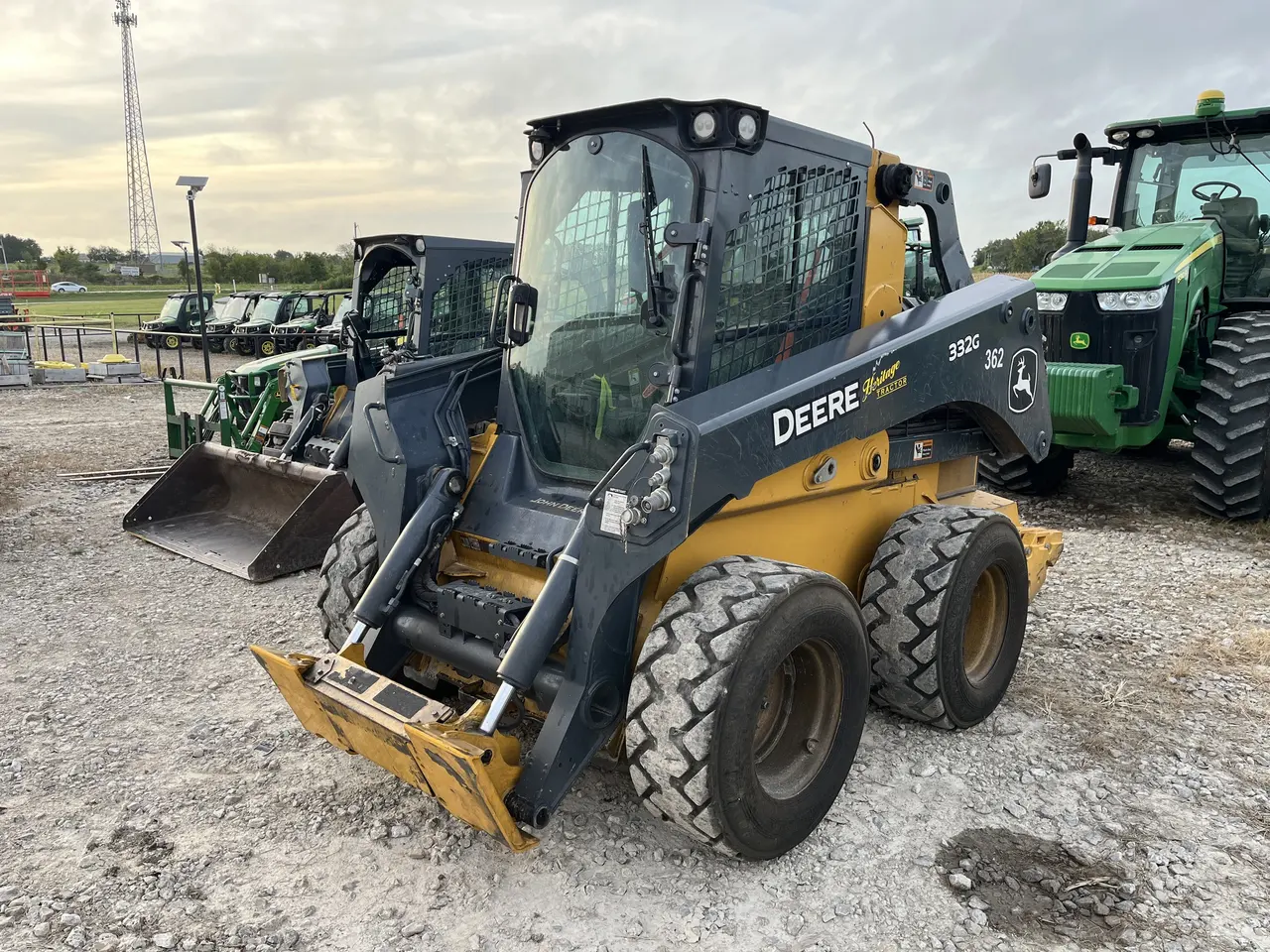 2024 John Deere 332G