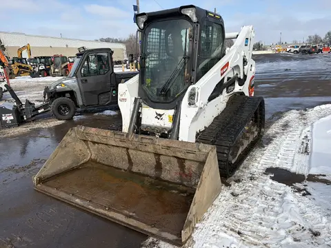 2023 Bobcat T770