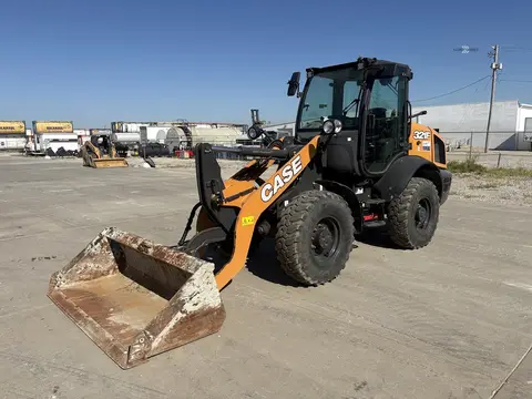 2024 Case 321F