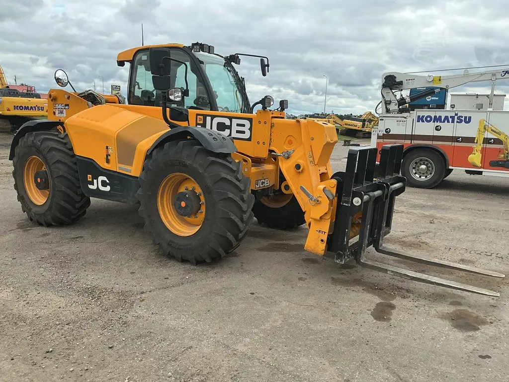 2023 JCB 560-80 Agri Super