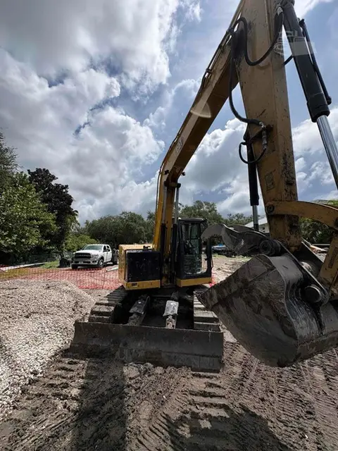 2021 Caterpillar 310