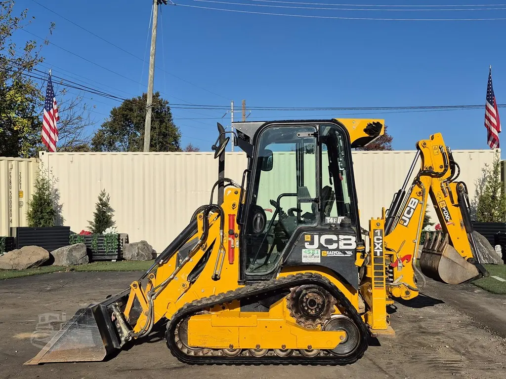 2023 JCB 1CXT