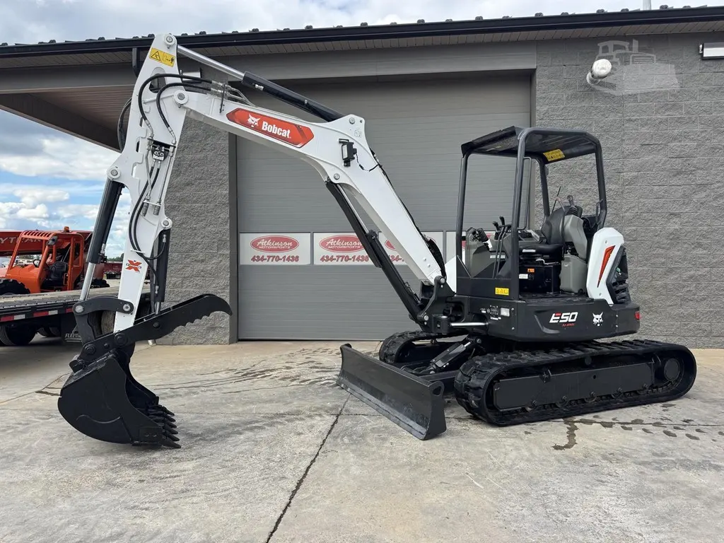 2020 Bobcat E50R2