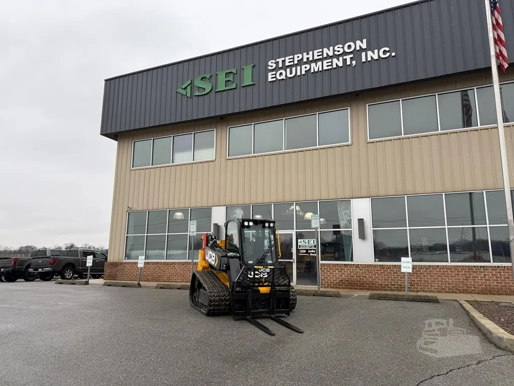 2024 JCB 3TS-8T