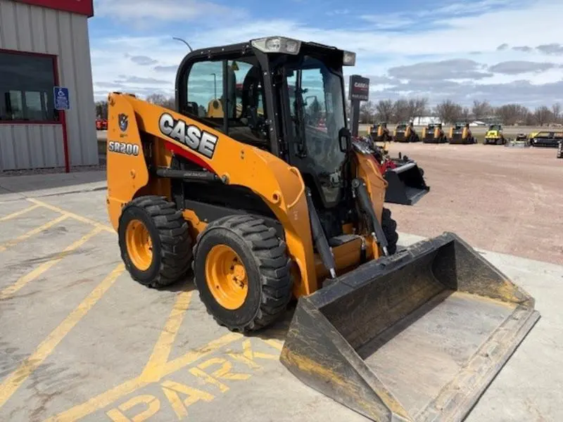 2013 Case SR200