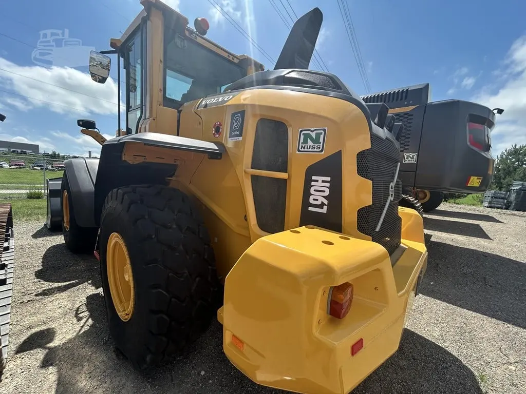 2021 Volvo L90H