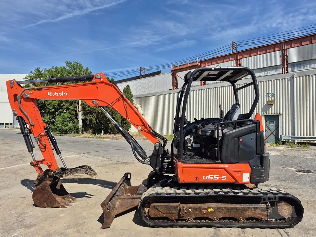 2022 Kubota U55-5