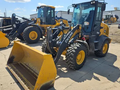 2023 John Deere 324P