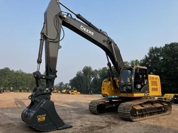 2025 John Deere 345P