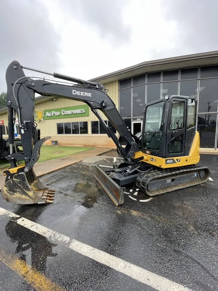 2024 John Deere 60P