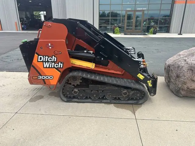 2021 Ditch Witch SK3000