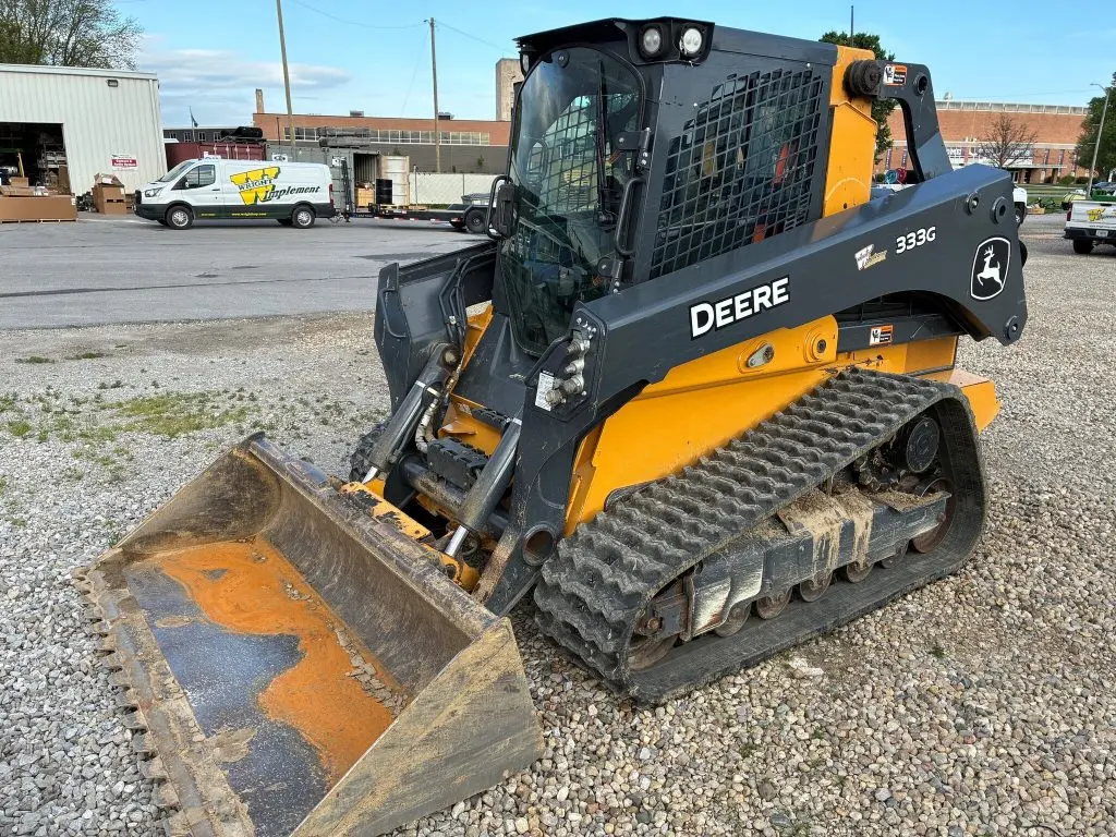 2023 John Deere 333G