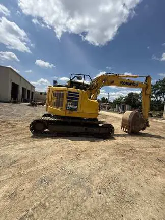 2020 Komatsu PC138USLC-11