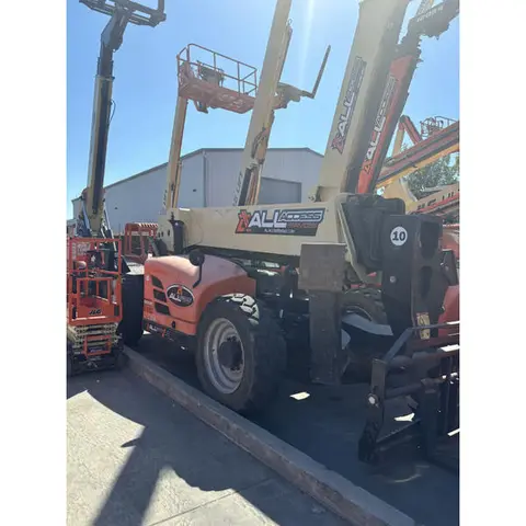 2013 JLG G10-55A