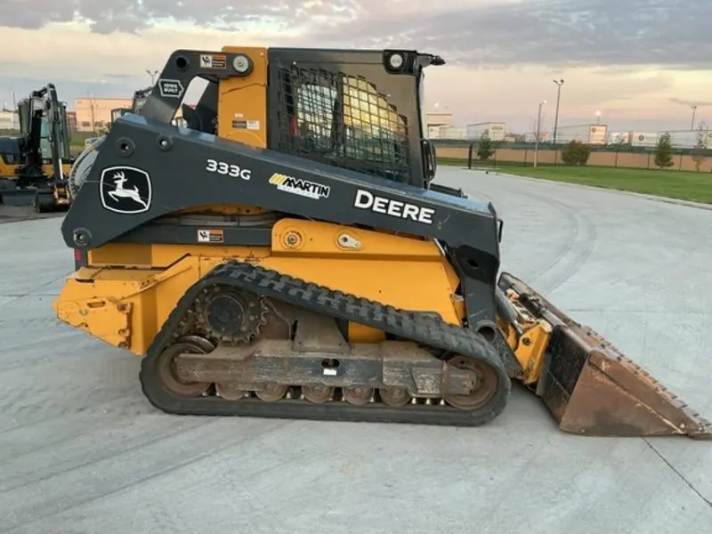 2022 John Deere 333G