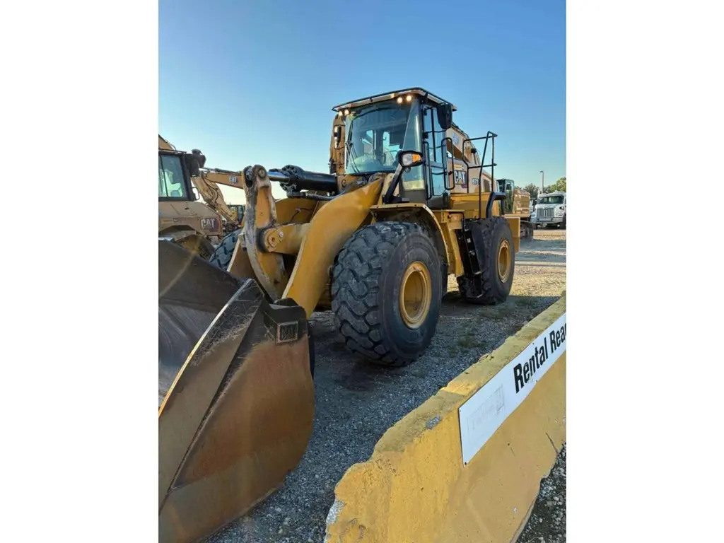 2024 Caterpillar 972