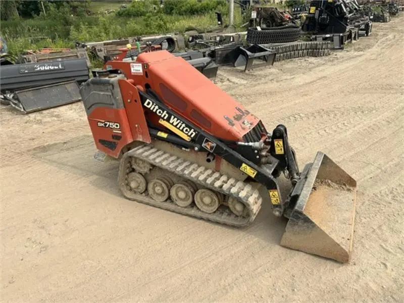 2014 Ditch Witch SK750