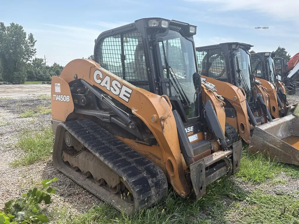 2020 Case TV450B