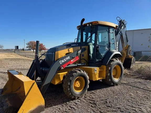 2023 John Deere 320P