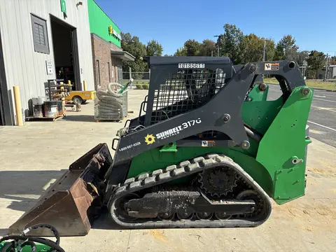 2019 John Deere 317G