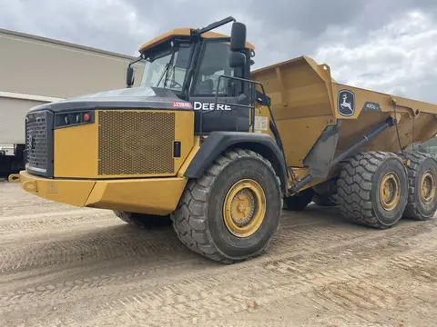 2022 John Deere 410E-II