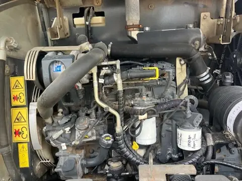 2019 Case 321F
