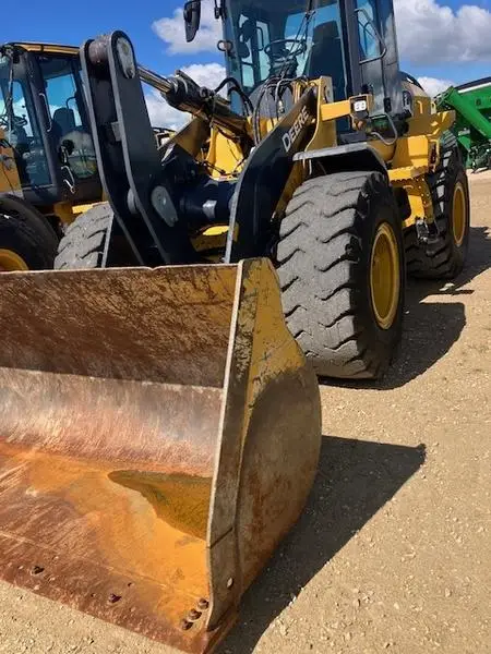 2019 John Deere 544L