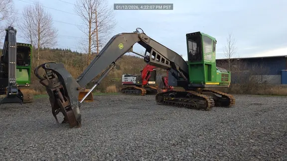 2016 John Deere 3156G