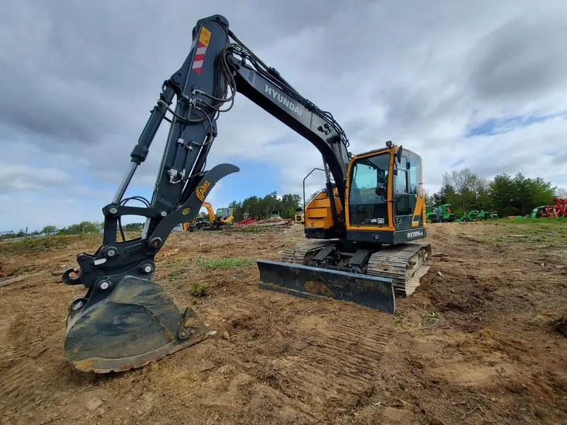 2023 Hyundai HX130A LCR