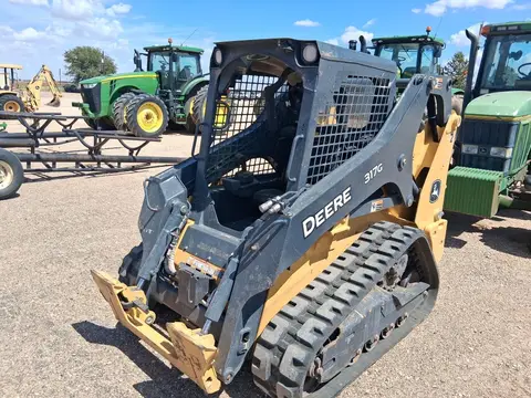 2019 John Deere 317G