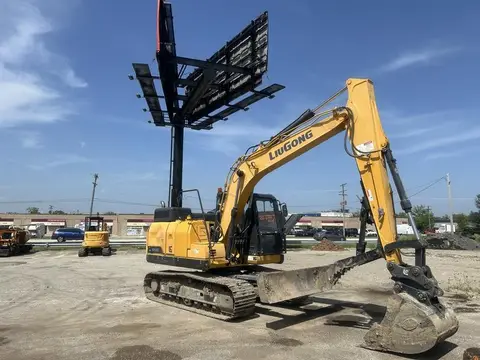 2022 LiuGong 915E
