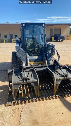 2023 John Deere 325G
