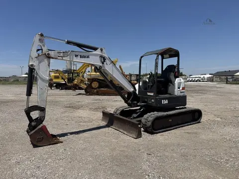 2019 Bobcat E50