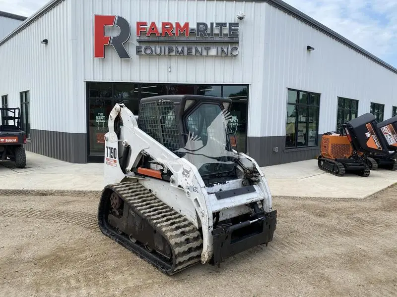 2005 Bobcat T190