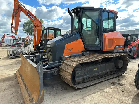 2023 Develon DD100