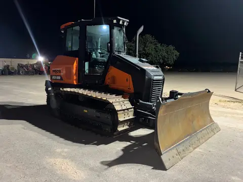 2023 Develon DD100 XL