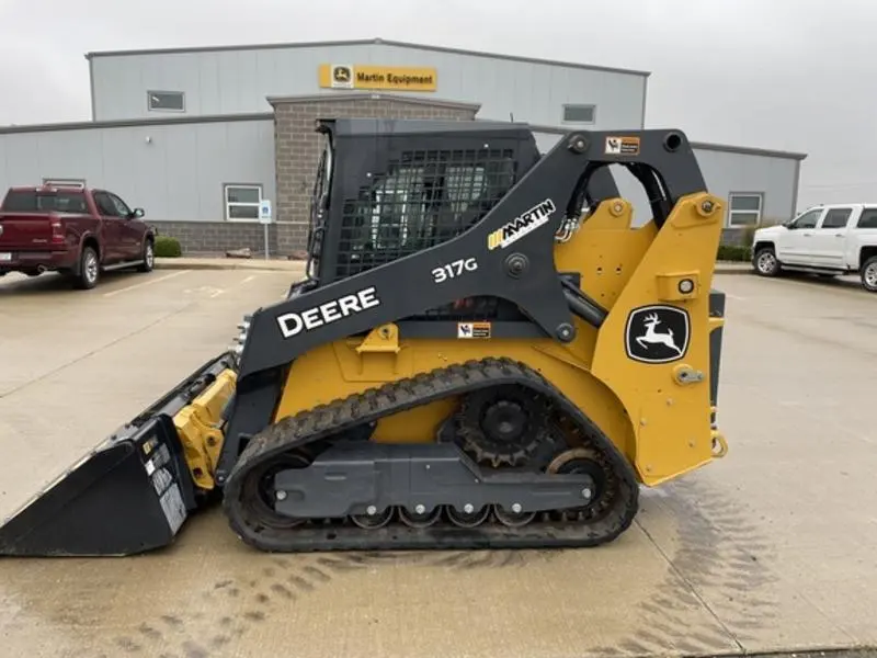 2024 John Deere 317G