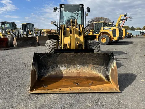 2020 Caterpillar 910M