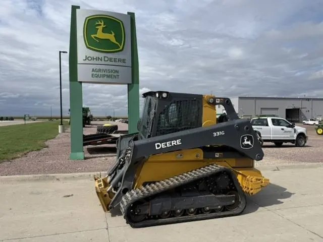 2023 John Deere 331G