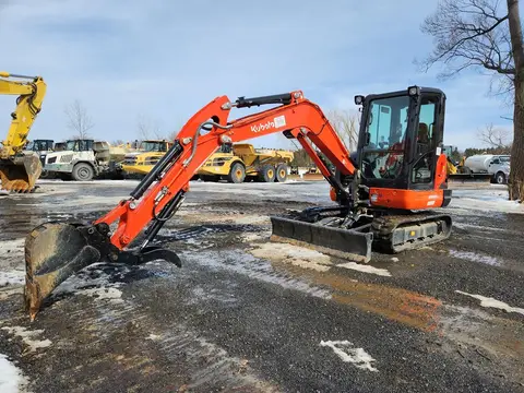 2023 Kubota KX040-4