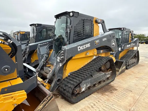 2022 John Deere 331G