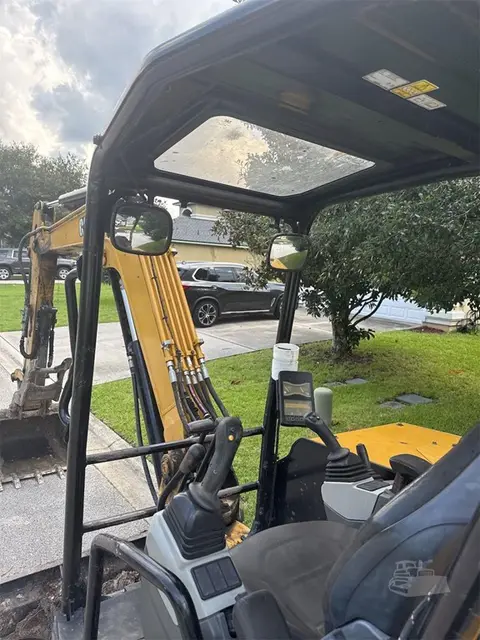 2022 Caterpillar 305