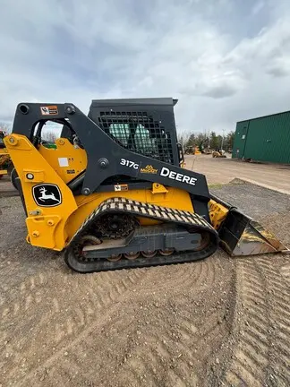 2023 John Deere 317G