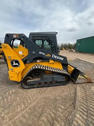 2023 John Deere 317G