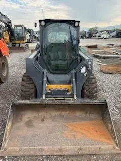 2023 John Deere 320G